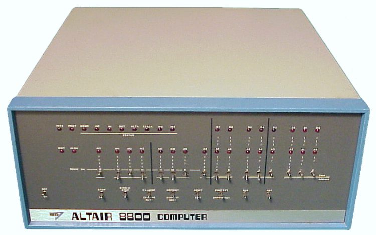 MITS_Altair_8800_FullView1.jpg